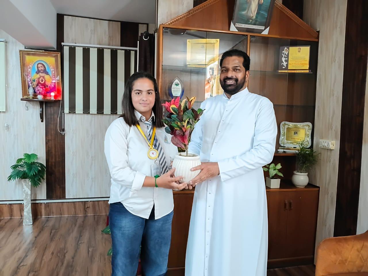Shreya Chandra Wins Gold at State-Level Wushu Championship